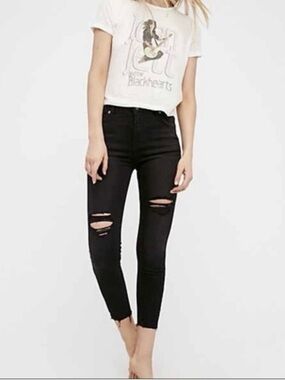Free People Shark Bite Raw Hem Distressed Skinny Jeans Black Size 25 Edgy Grunge